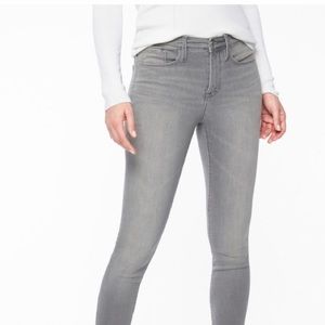 Athleta Sculptek skinny Jean Quartz wash